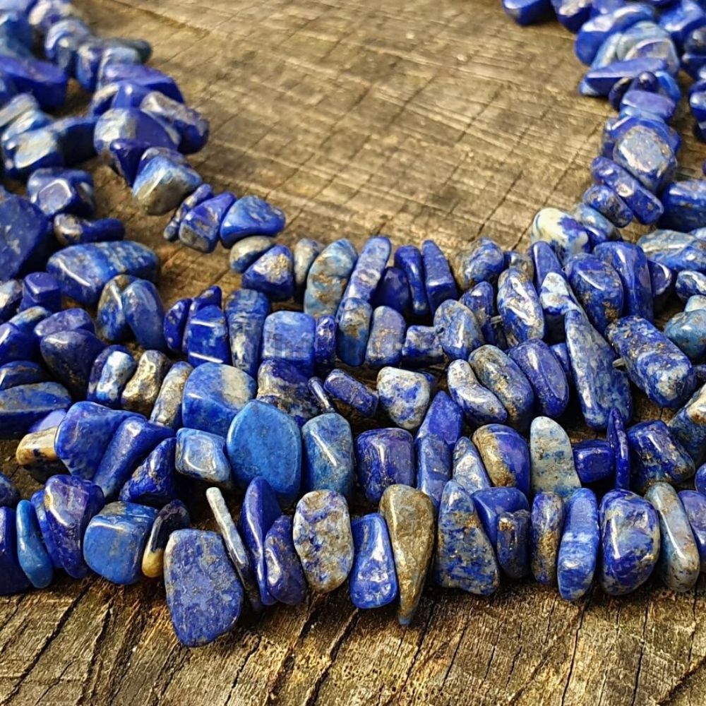 Lápis lazuli ásványtörmelék zsinór
