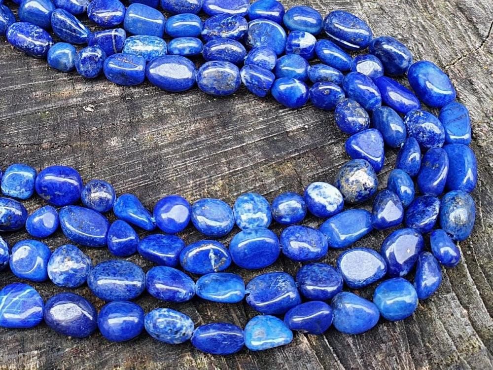 Lápis lazuli nyers gyöngyök A-osztályú zsinór