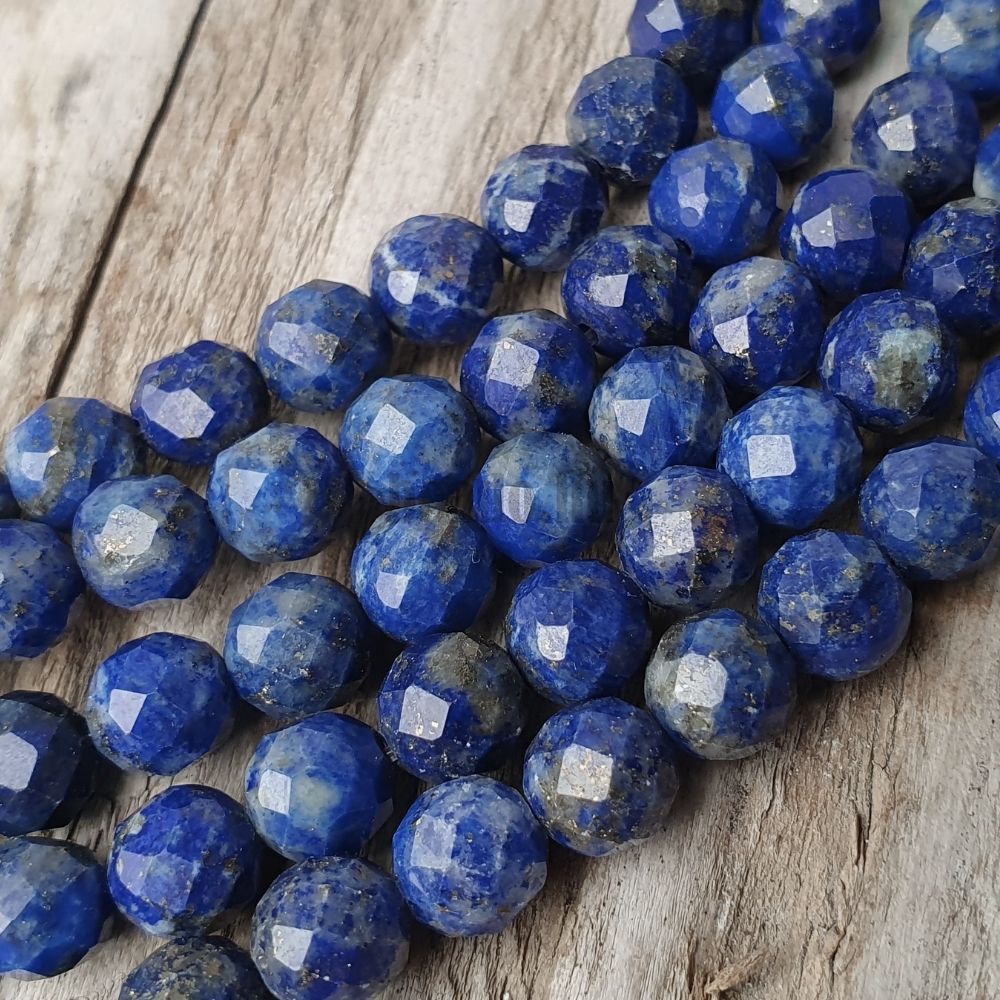 Lápisz lazuli gyöngyök 6 mm csiszolt félhosszú zsinór