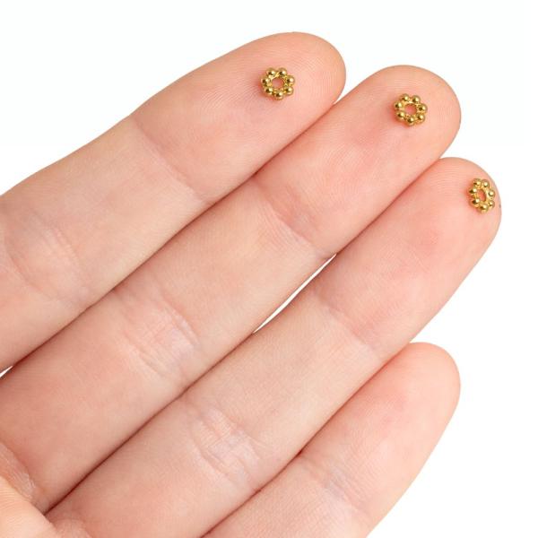 10353-koralka-kvetinka-4mm-nerez-zlata-2