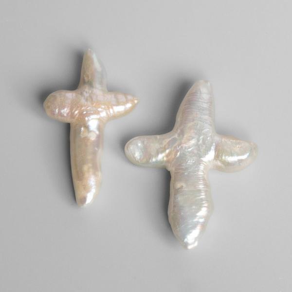 �desv�zi f�lf�rt gy�ngy 20-30 mm kereszt 1db
