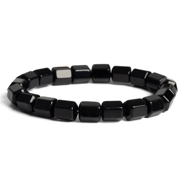 Fekete turmalin kark�t� hexagon�lis hengerek