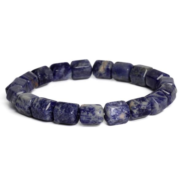 Feh�r-k�k szodalit kark�t� hexagon�lis hengerek