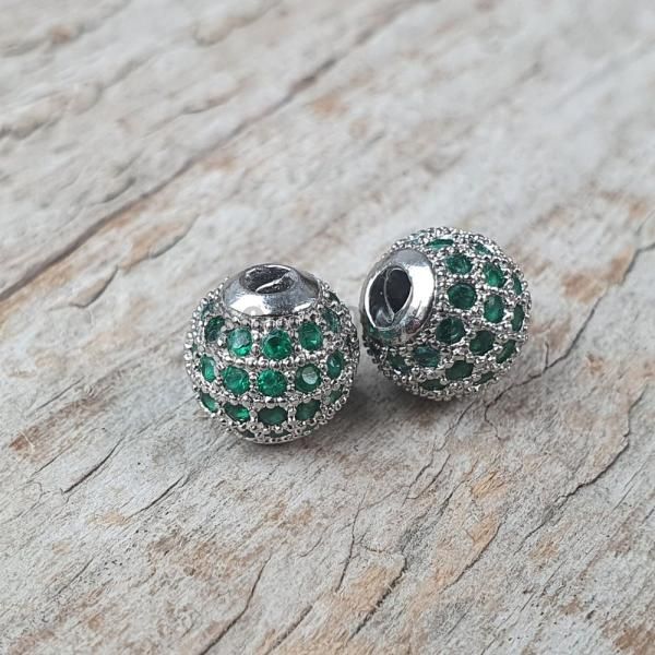 Charm kzdarab 8 mm ezst zld cirkonnal