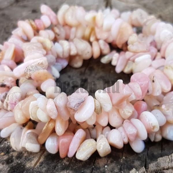 Opál rózsaszín gyöngyök ásványtörmelék zsinór