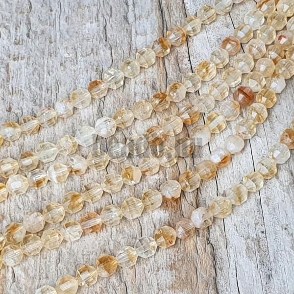 koralky-z-mineralu-citrin-4mm-bruseny-sudok-fazetovany-leskle-zlte-medove-zltobiele-gora