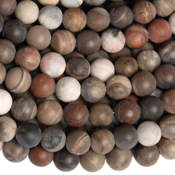 Megk�vesedett fa gy�ngy�k 8 mm matt zsin�r