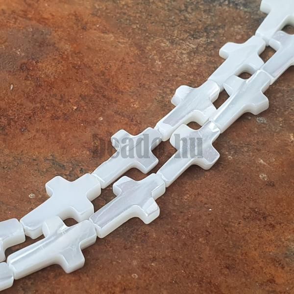 Gyngyhz gyngyk 6x6 mm kereszt fehr flhossz zsinr