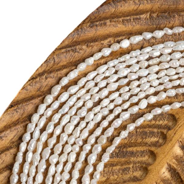�desv�zi gy�ngy�k 2,5x4 mm hossz�k�s nyomattal zsin�r