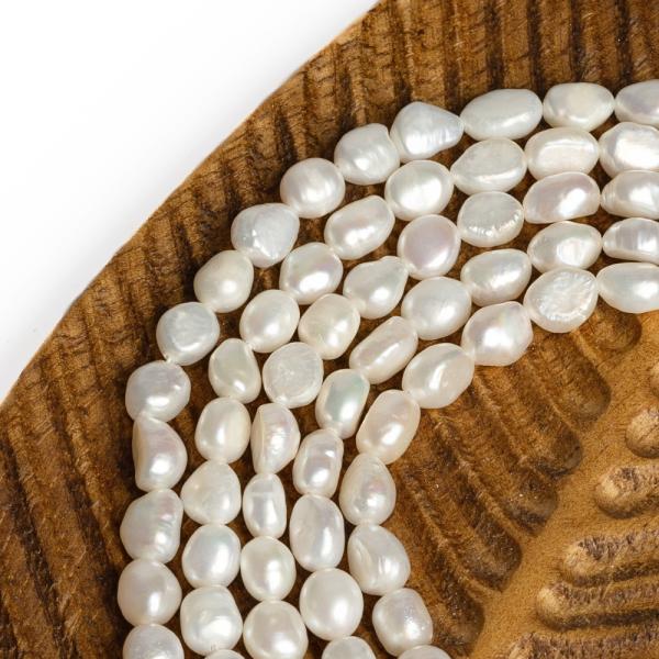 Folyami gy�ngy�k cca 7x8,5mm nuggettek zsin�r