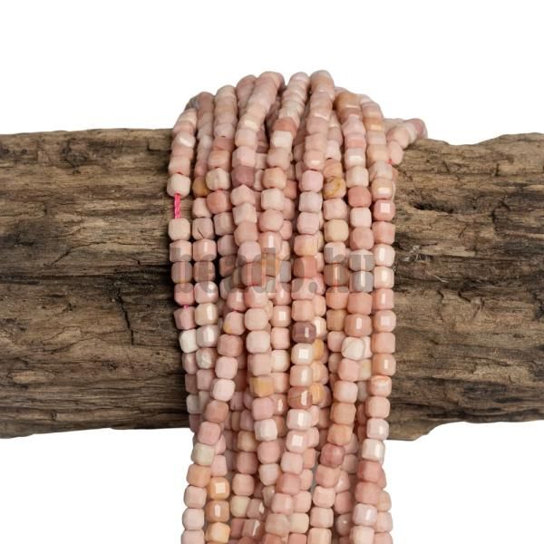 Gyngyhz bzs gyngyszemek 2,5 mm kockk csiszolt flhossz zsinr