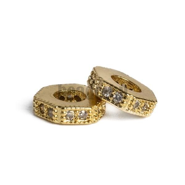 Hatszg gyngy arany fehr cirknikkal