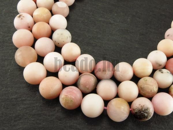 Opál rózsaszín gyöngyök 8 mm matt félhosszú zsinór