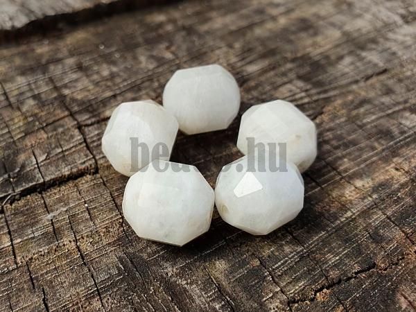 Holdkő fehér gyöngy 12 mm csiszolt hordócska