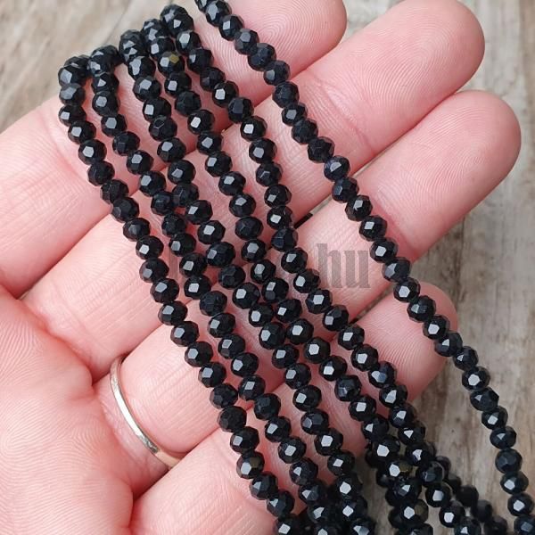 koralky-brusene-rondelky-cierne-zo-skla-sklenene-4x3mm-fazetovane-ligotave-leskle-na-naram