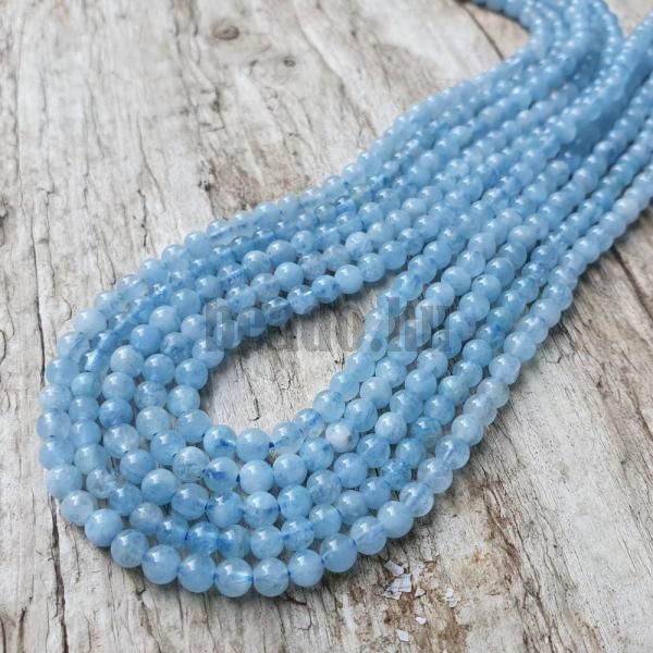 goralky-z-mineralu-akvamarin-leskle-hladke-modre-3mm-mini-malinke-nebrusene-belase-blede-