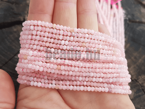 Morganit gyngyk 3x2 mm fnk csiszolt flhossz zsinr